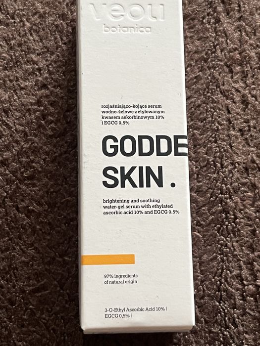 Veoli botanica goddess skin serum