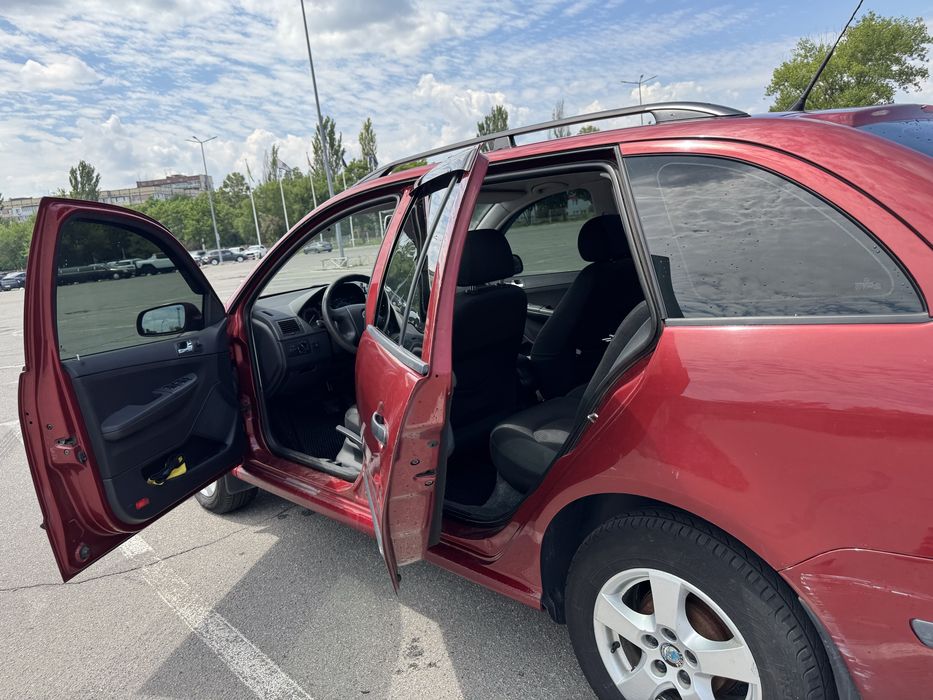 Skoda Fabia 2006 VIN TMBGC46Y27B451438 фото оголошення 12 з 24
