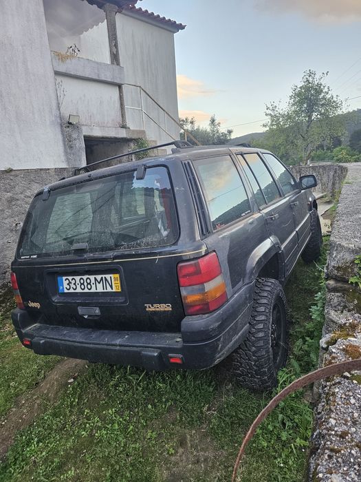 Vendo cherokee zj