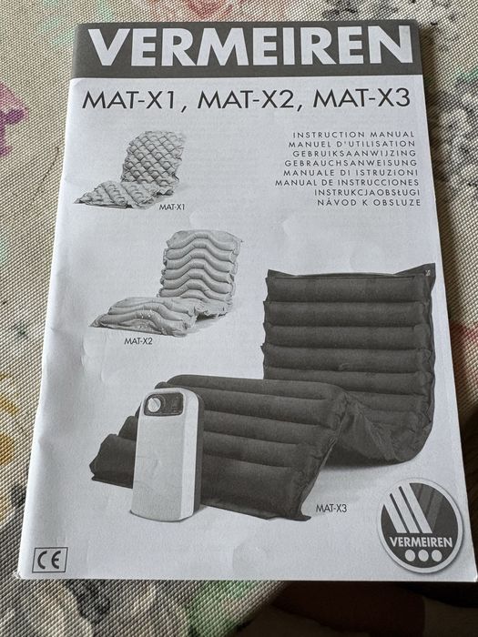 Materac odlezynowy z pompa + materac piankowy