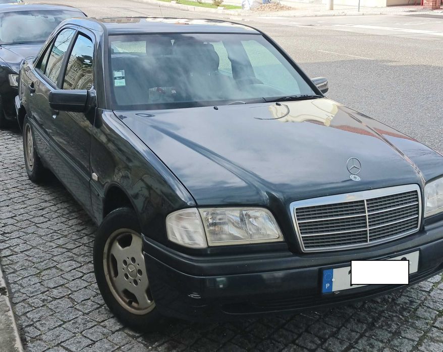 Mercedes Benz C220