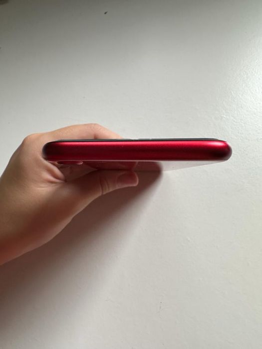 iPhone SE 20 64GB Product Red