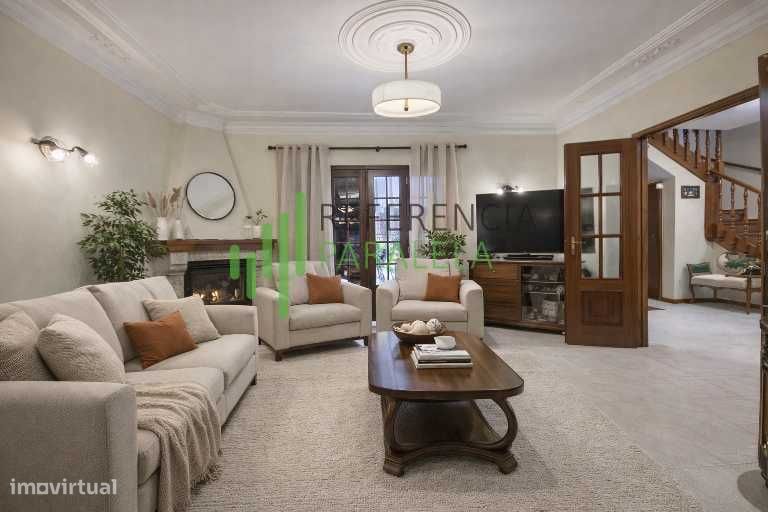 Moradia V4 com vista mar