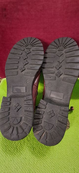 Черевики 42р зима бренд Ага