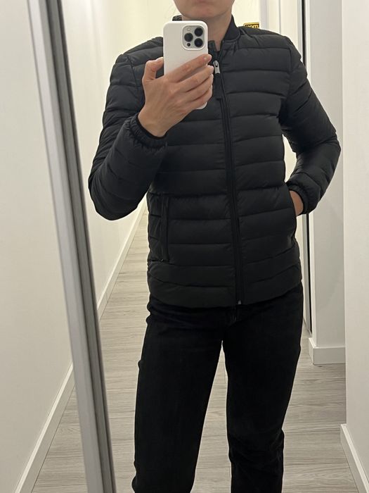 Пуховий бомбер Stradivarius