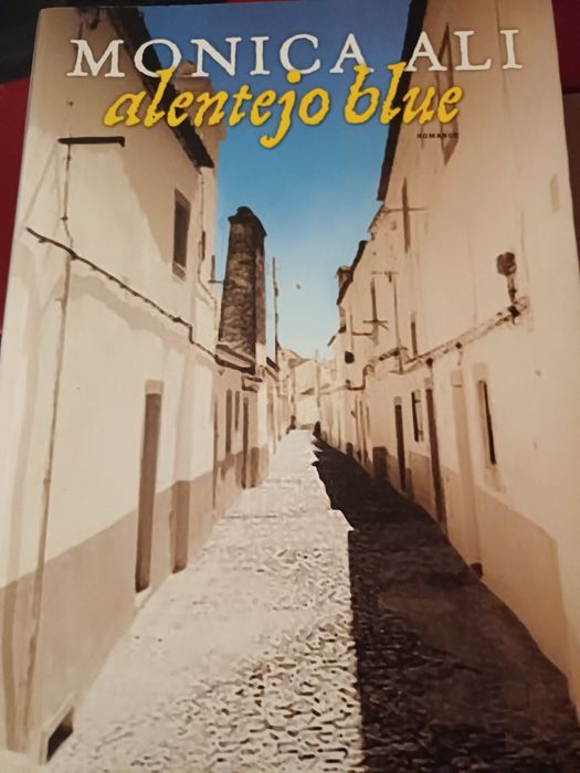 Alentejo blue - monica ali
