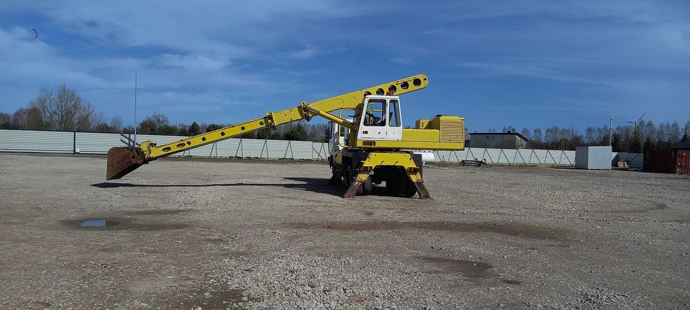 Koparka teleskopowa TATRA UDS 214  Cat Liebherr  Jcb