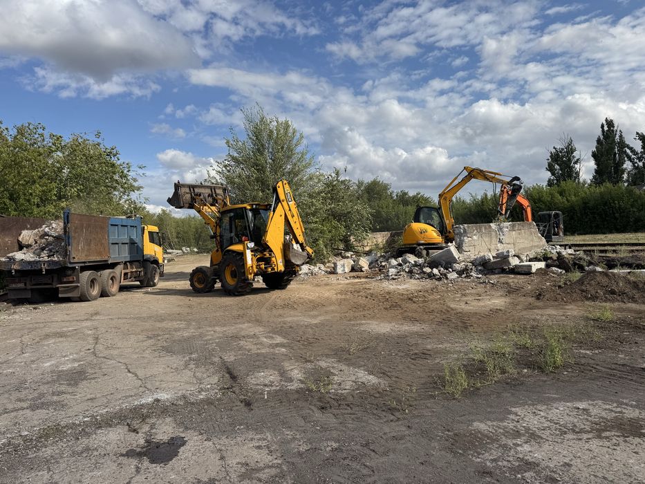 Послуги екскаватора JCB 3СХ оренда. Экскаватор/Екскаватор-навантажувач