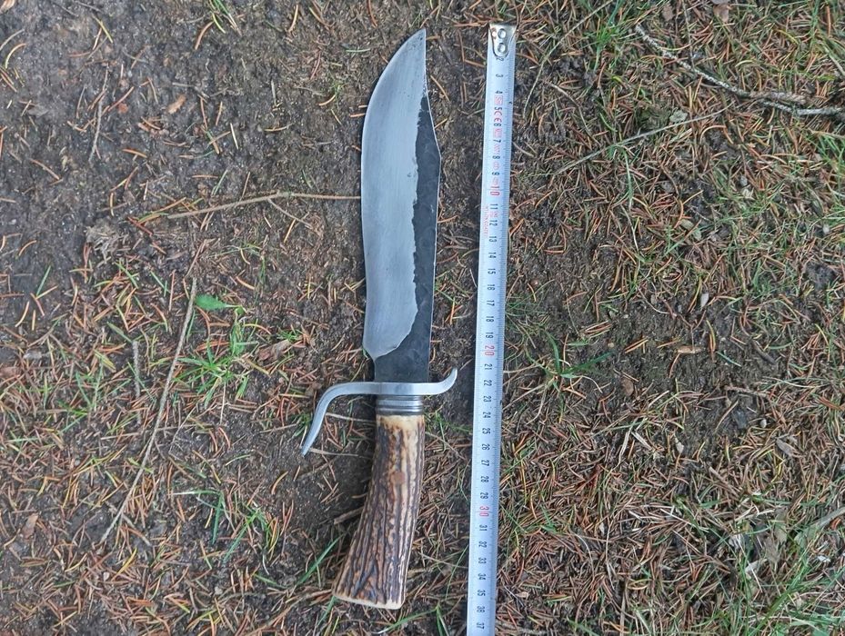 Nóż Bowie ręcznie kuty