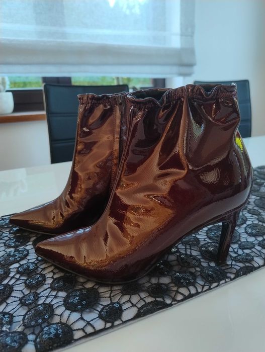 Śliczne  botki firmy Reserved r.38