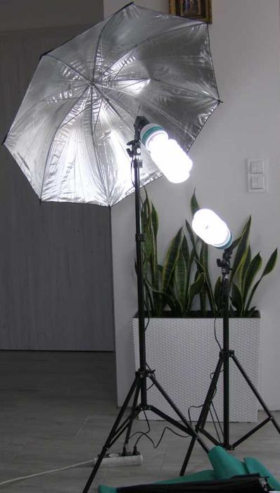 Zestaw do Zdjęć 2x Lampa 125W E27 statyw parasolka oprawka
