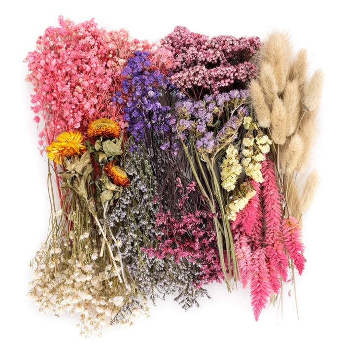 Flores naturais, secas, mistas, 150 gramas e em média 23cm.
