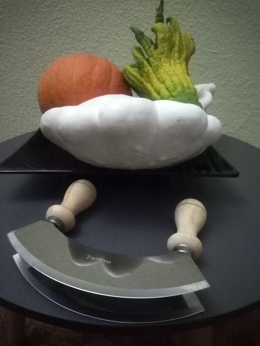 Corta  queijo novo /Abre-latas