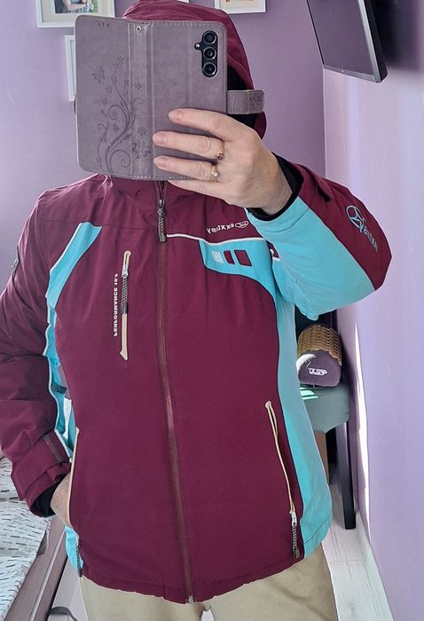 Kurtka snowboardowa Exxtasy rozmiar 40