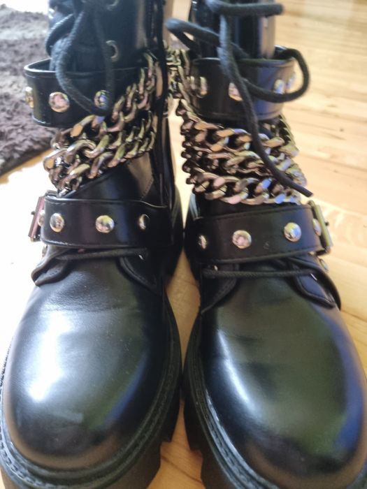 Buty botki z łańcuchami goth punk alternative
