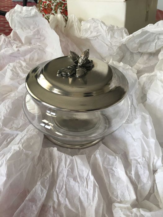 guarda jóias em vidro e estanho