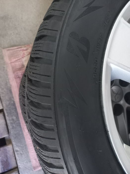 Резина Bridgestone R16 205/60 R16 зима на дисках