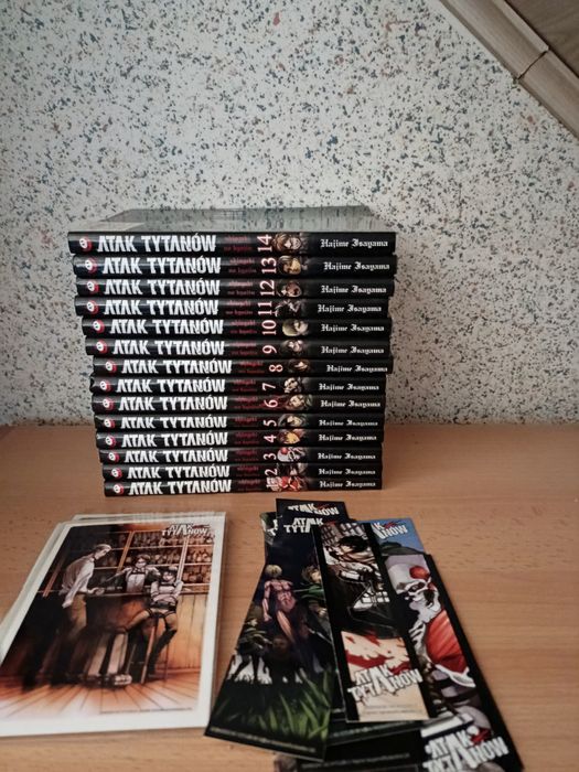 Manga Atak Tytanów tomy 1-14 + 4 karty kolekcjonerskie