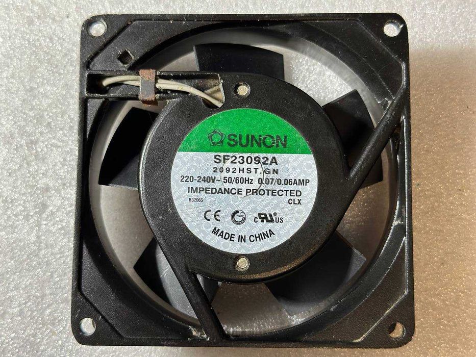 Вентелятор SUNON SF23092A 92мм