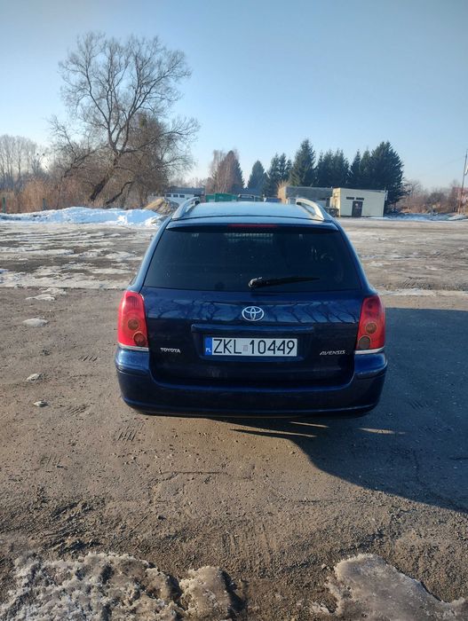 Toyota Avensis Kombi t25 1.8 +LPG