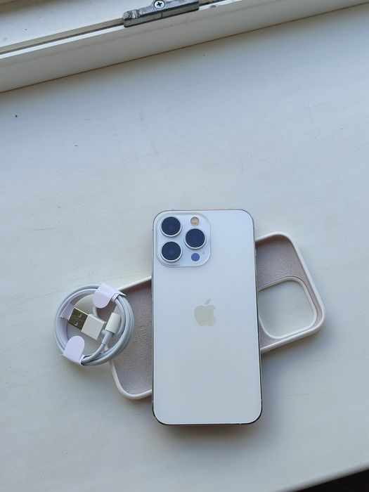 iPhone13Pro 白 Apple iPhone 13 Pro White — купить недорого на OLX.ua