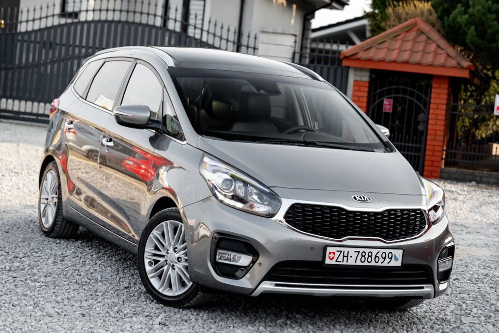 Kia Carens 1,6 GDI Nawigacja Panorama Dach Kamera Cofania Podgrzewane Fotele Temp
