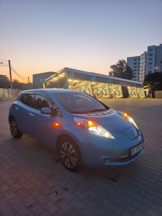 Продаж  Nissan Leaf  Zero Emission