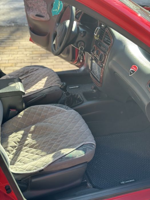 Авто daewoo lanos 1.5