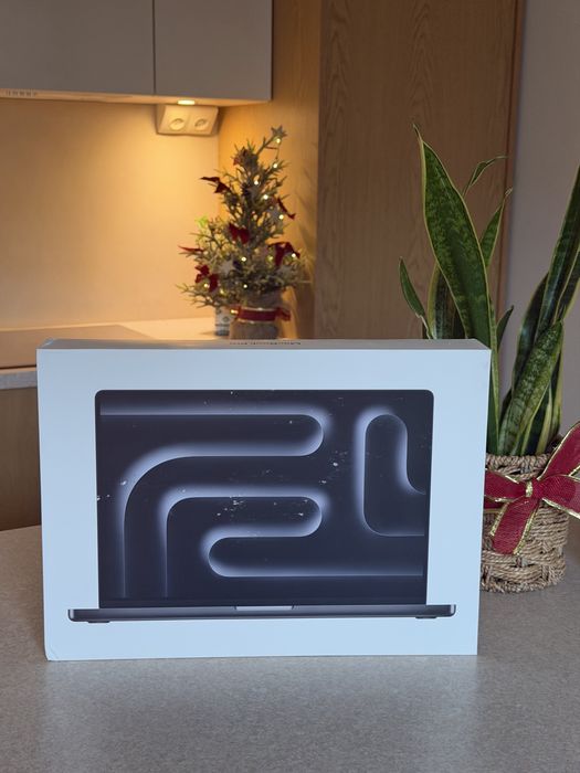 Nowy Apple Macbook Pro 16 M4 Max 36GB 1TB