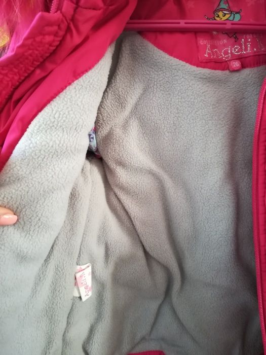 Зимняя курточка с комбинезоном на девочку