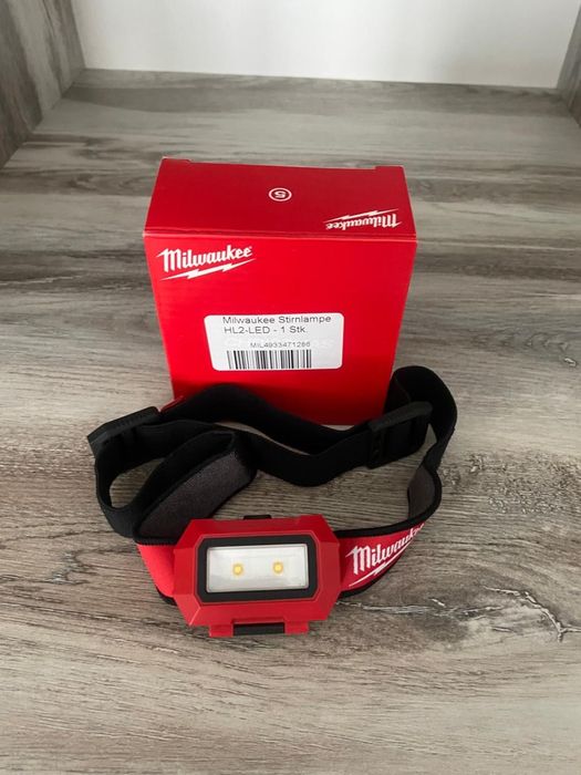 Налобний ліхтарик milwaukee