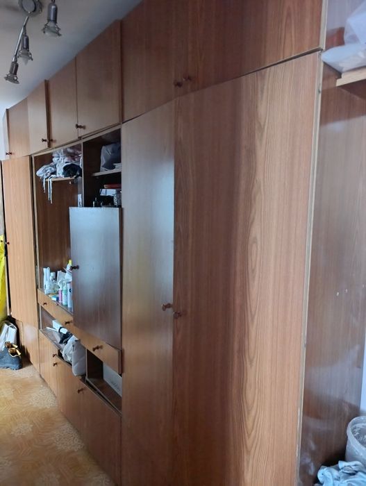 Безкоштовно віддам прихожу б/у. Стан б/у. Самовивіз