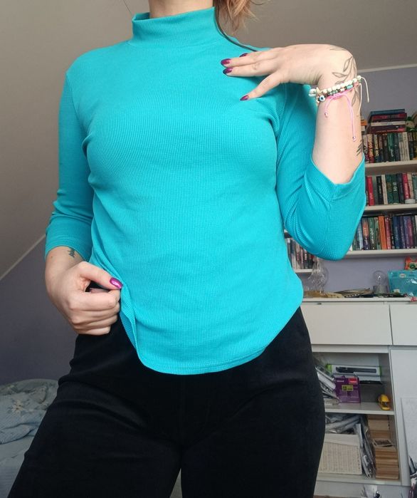 Niebieska bluzka m golf