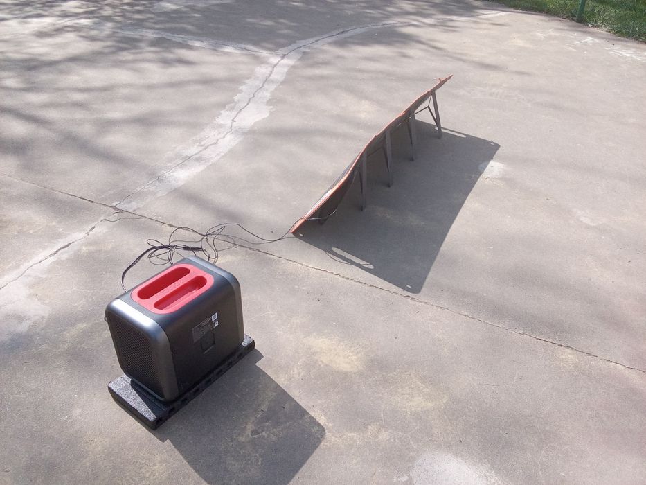 Stacja zasilania 70mai 2400watt230volt