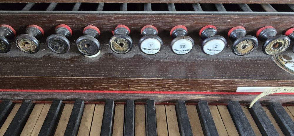 Piano e órgãos, manuais e outros eletricos