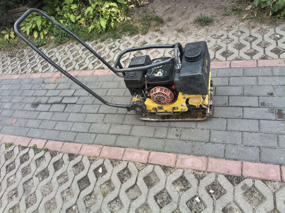 Zagęszczarka bomag silnik Honda