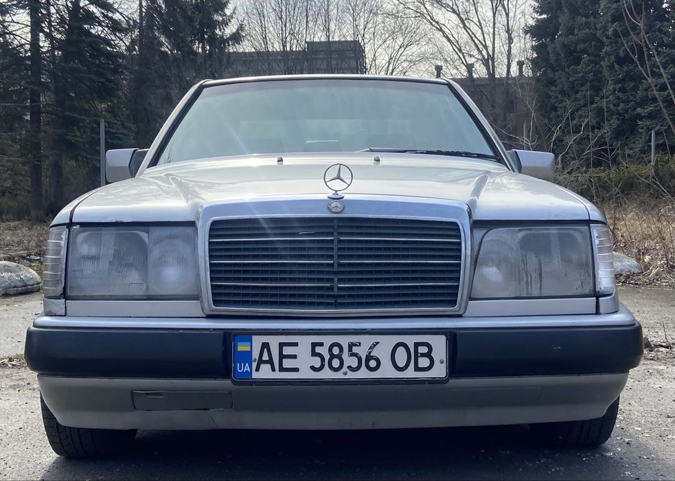 Mercedes E-Class w124