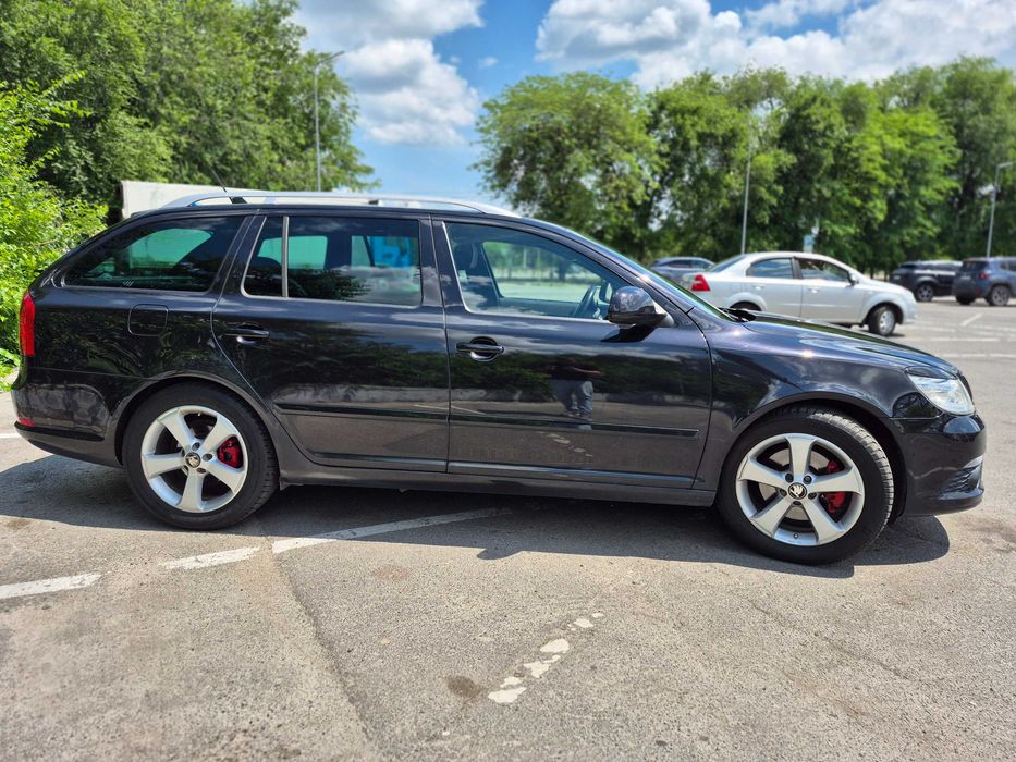 Skoda Octavia 2011 VIN TMBUH61Z0C2106287 фото оголошення 4 з 24