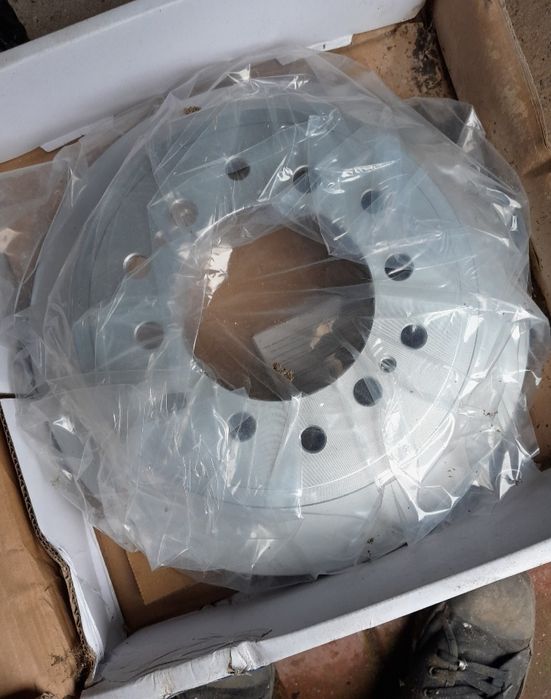 Tarcze tył Lexus GX II Toyota Land Cruiser