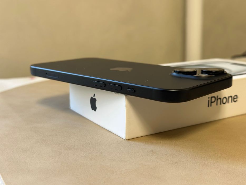 IPhone 15 - 128Gb Black Neverlock Ідеальний Стан
