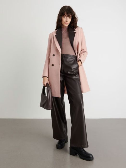 Вовняне пальто .