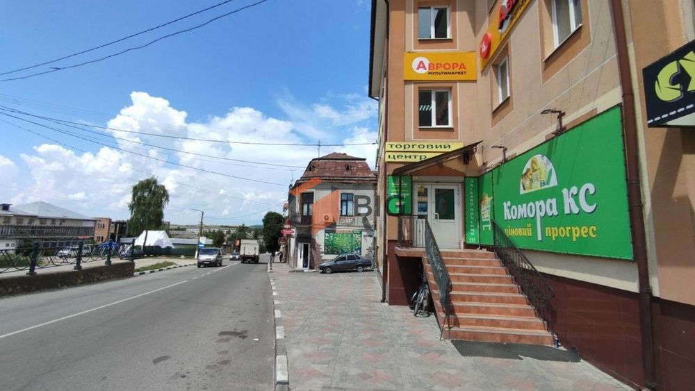 Приміщення 279 м2 з ремонтом в цоколі ТЦ за вул. Галицька (Рогатин)