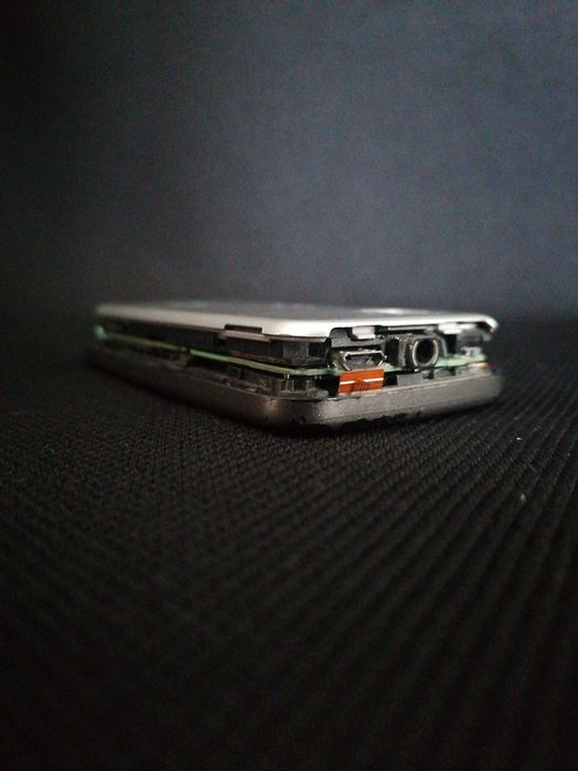 Nokia 5528 para peças c/ acessórios (ler descrição)