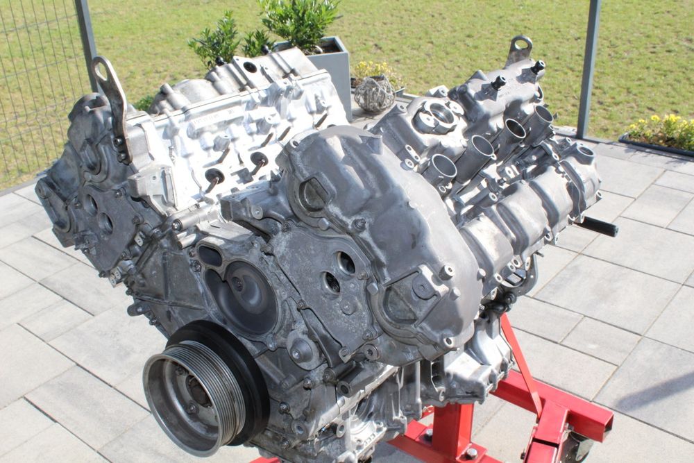 Silnik BMW N63b44