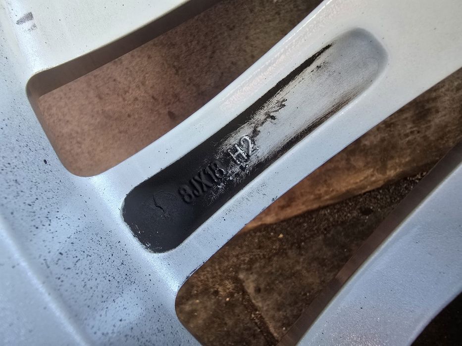 Felgi 18 z oponami do BMW orginalne