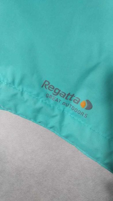 Женская ветровка Regatta (непромокаемая)