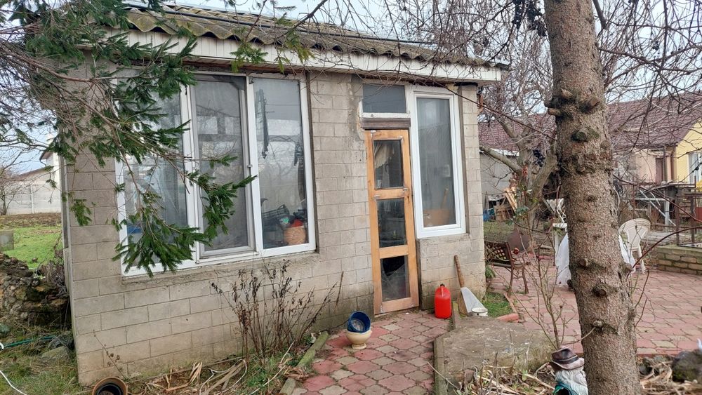 Продам дом в центре села Александровка,рядом с пос.Котовского!