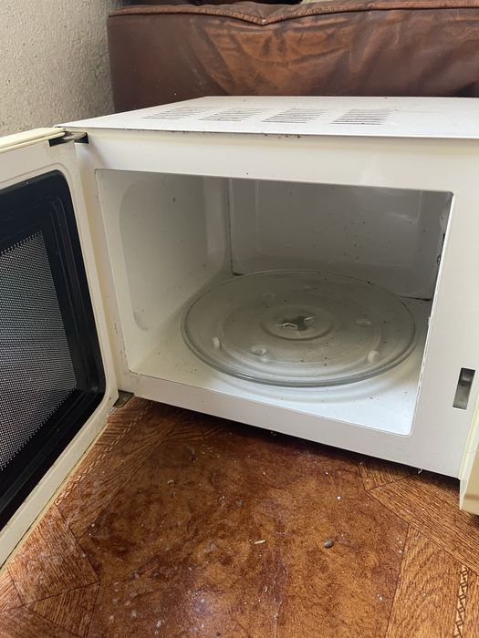 Microondas Branco AG