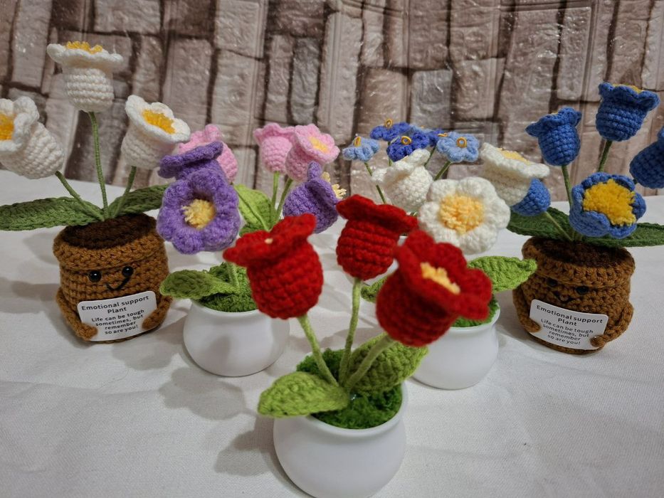 В'язані тюльпани дзвоники Декор подарунок 8 березня Жіночий день матер