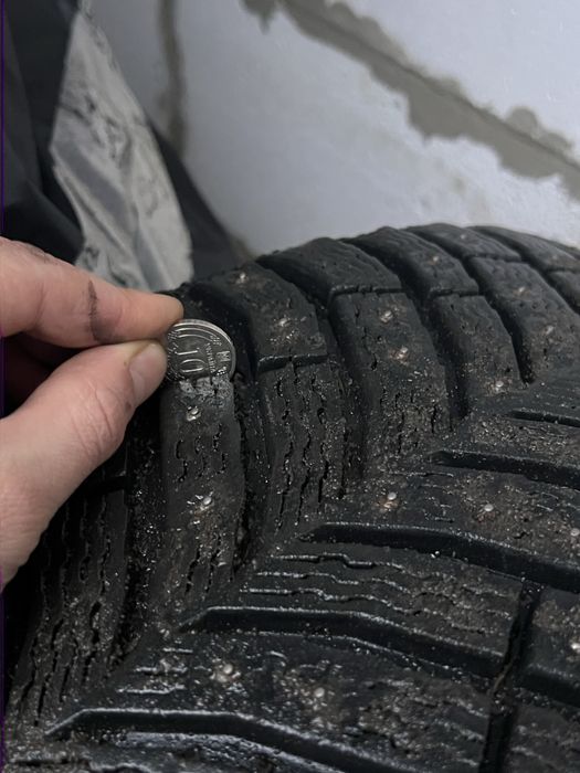 Резина michelin x-ice north 4 r18 245/50 2024 рік шип